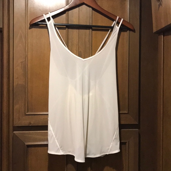 lululemon athletica Other - Lululemon - Yoga Shell Top 💋  Hello Gorgeous